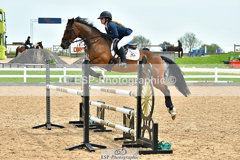 230514A-131943-02931 - Cls 25 Pony Foxhunter & 1.10m Open