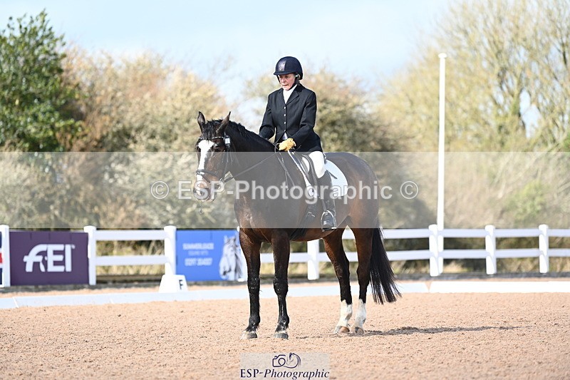 240323A-133211-03128 - UnA Medium 71