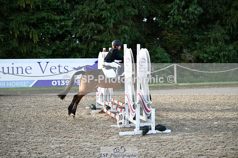 251004A-091649-00121 - Classes 1-2-3 40cm