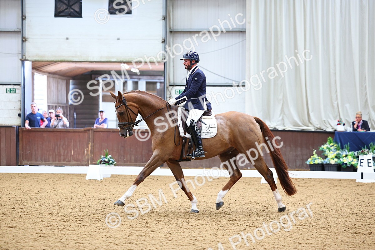 SBM_006371 - Class 5 - novice 6 - 12.04-13.07