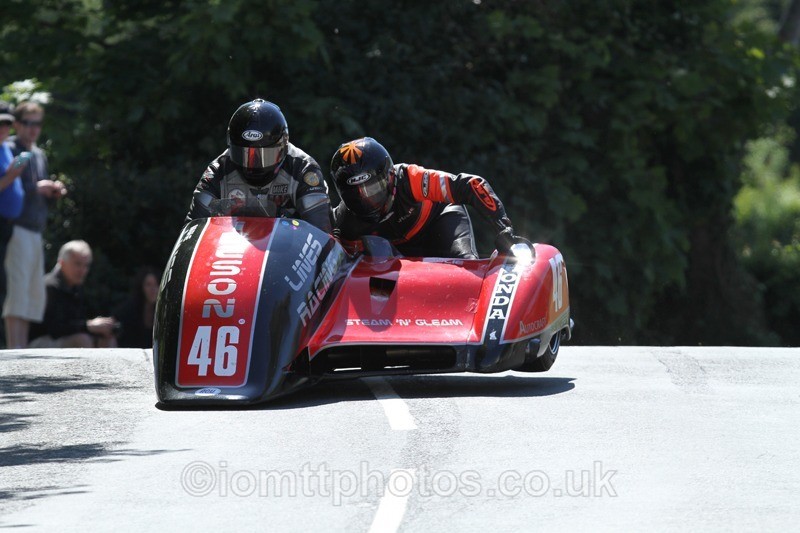 IMG_2434 - Sidecar Race 2 - TT 2013
