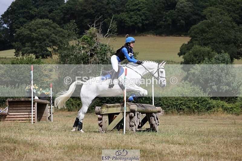 250802A-115553-01884 - A-021-Issy.Baldock-FREDDIE