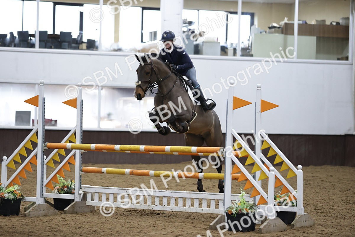 SBM_001354 - Class 4 - Senior Newcomers/ 1.10m Open