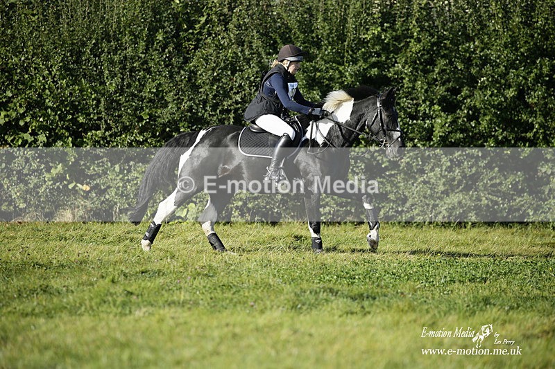  WWHT 031021 737 - WWEC Novice Restricted (0.80m) 18/10/20