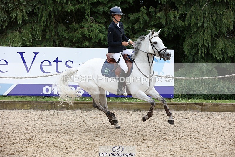 230618-135833-12552 - Cls 20 Pony Foxhunter 2nd R Jump Off's and Pres