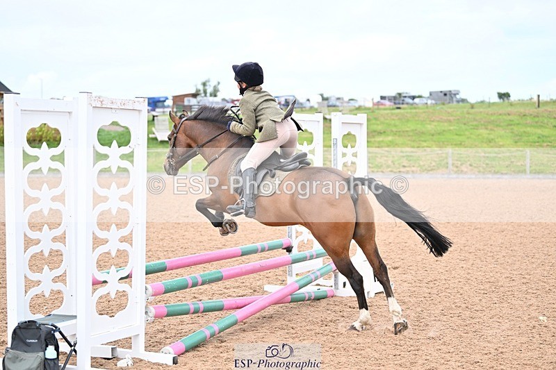 240813-155448-00109 - Clear round & 60cm
