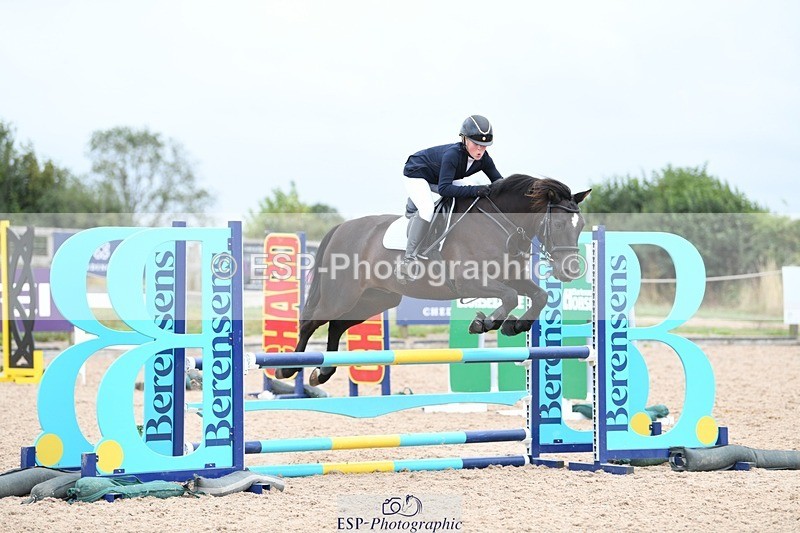 250807-134435-01298 - 90cm Round 2