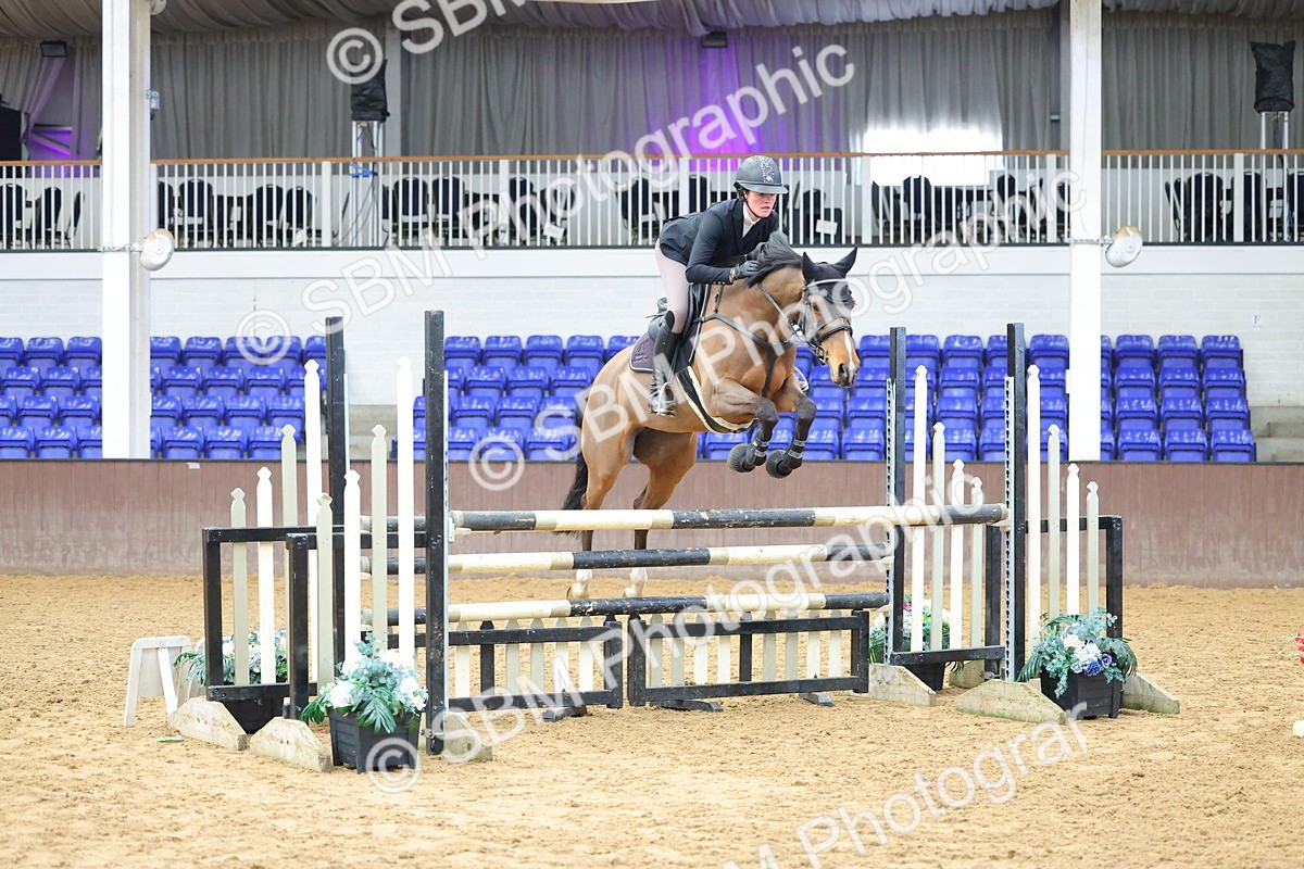 SBM_002881 - Class 8 - Senior Newcomers - 1.10m