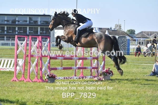BPP_7829 - CLASS 6 Nisbets FreFrom The Farm & Andrew Dodds Autocare & Hugh O'Neill & Sons 1m Amateur Champ