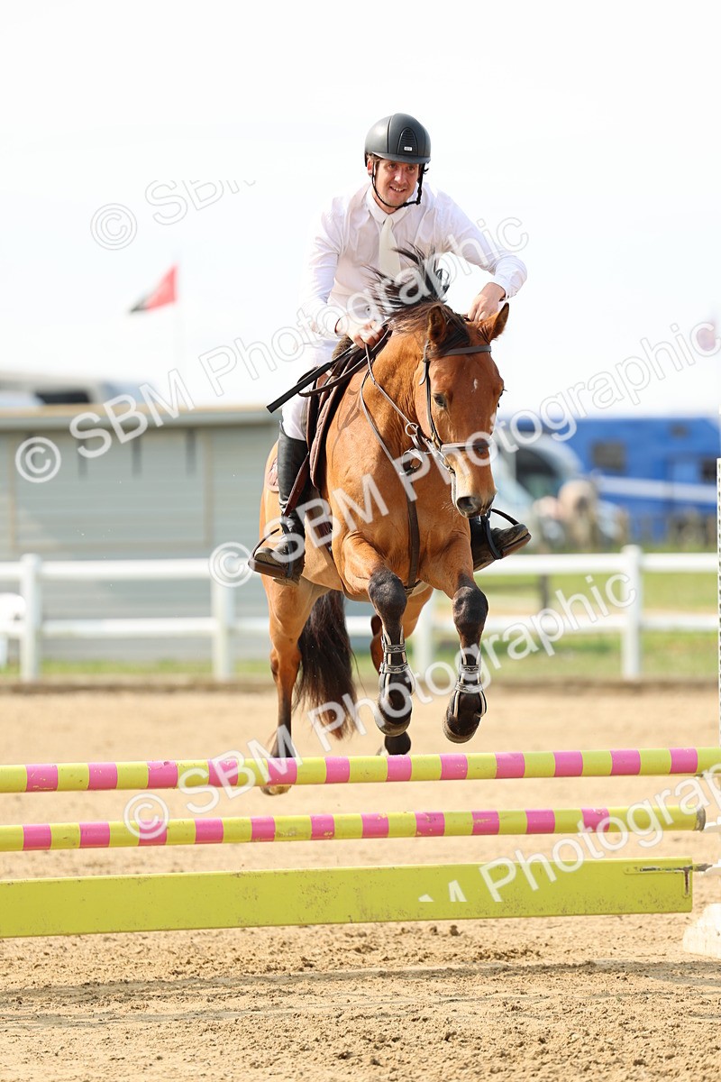 SBM_003963 - Class 15 - Clear Round