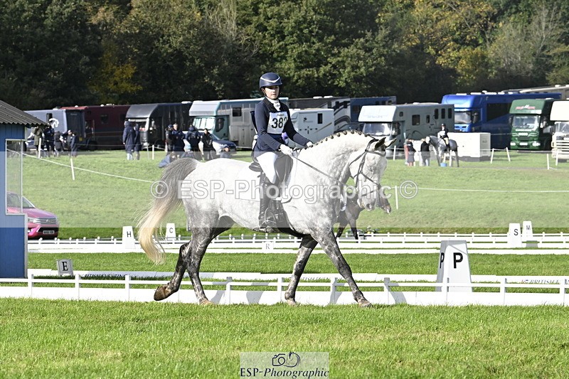 251023A-145224-04433 - E-382-Yasmin.Meredith