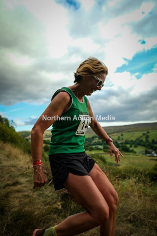 DSCF5513 - Reeth Fell race seniors