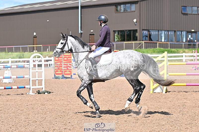 240619A-154404-00945 - Cls 5 Snr Foxhunter and 1.20m Open