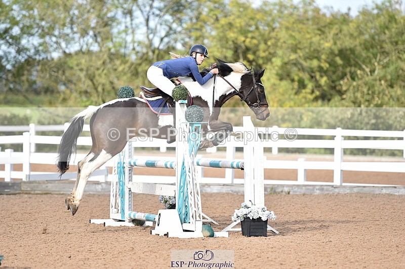 231015A-131118-08233 - Cls 25 95cm Amateur Q 2nd R