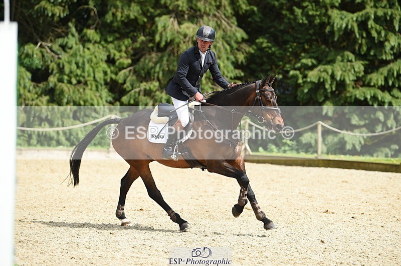 230528-152548-19025 - 119-AUTOGRAF-Simon_Grieve-SUNTrotUp+SJ