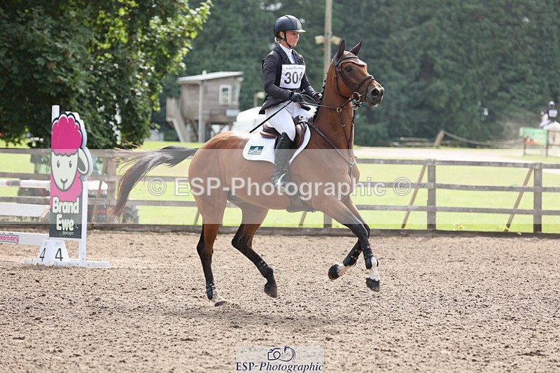 240804-102936-11092 - 301-Dani_Evans-SLEEPING_LION_TH