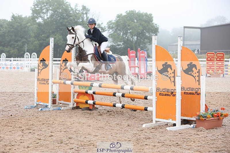 240630A-100211-11696 - Cls 30 British Novice and 80cm Open