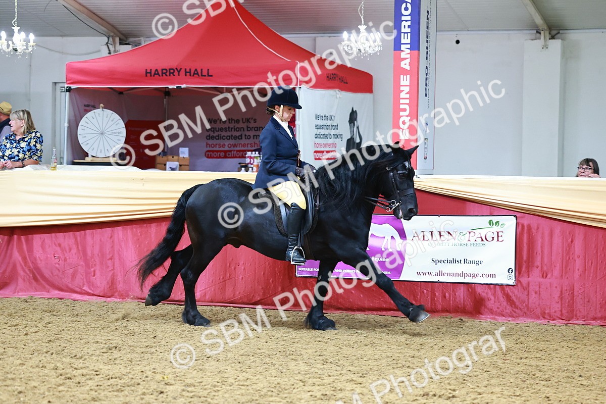 SBM_23232 - Class 905 - Supreme Final - Ridden Veteran