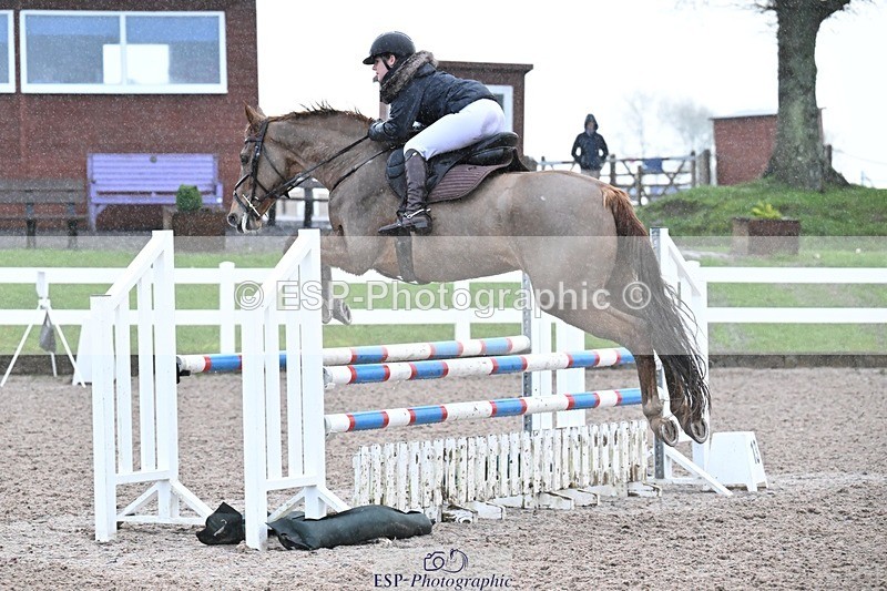 251206-100042-00616 - Cls 9 British Novice