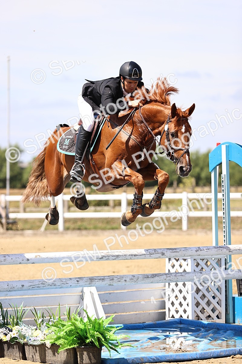 SBM_009973 - Class 9 - Senior Foxhunter - 1.20m Open