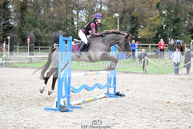 241117-144649-04715 - Cls 3 90-95cm 14.00 to 15.00