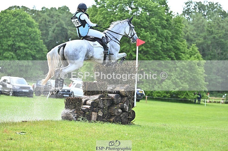 240526-111105-20414 - 416-CRISTAL_FONTAINE-Kitty_King