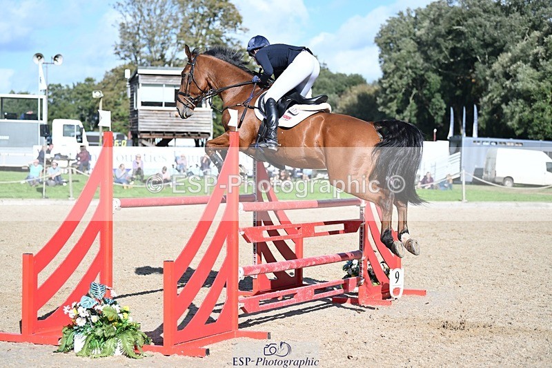 231022-130244-26910 - 327-ENSOR.VAN.HET.HELLEHOF-Francesca.Swallow-SJ