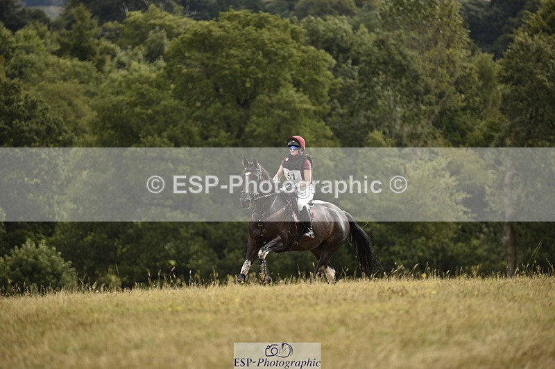 250802A-100408-01050 - B-051-Erin.Johnson-CROFTHOUSEFARM.APACHE.TIPONI