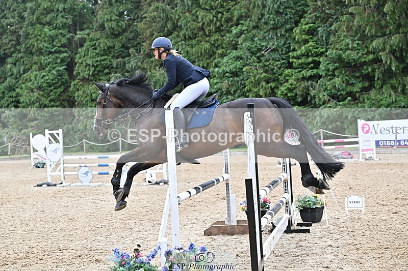 250613A-135137-01738 - Cls 12 95cm Amateur Quali