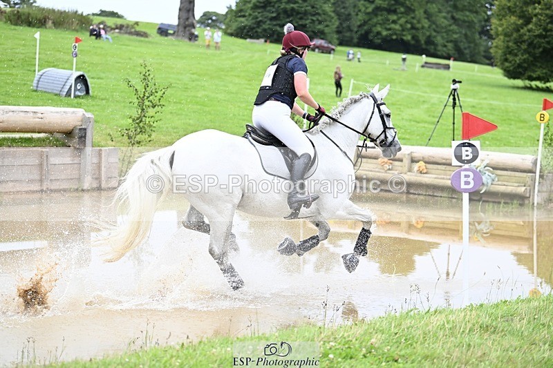 240803-124610-04474 - 024-Libby_Galloway-COLUMCILLE_LEADER