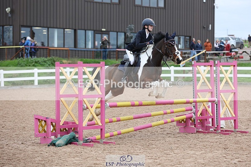 241116X-101742-00808 - Cls 08 Pony Winter Nov Champs