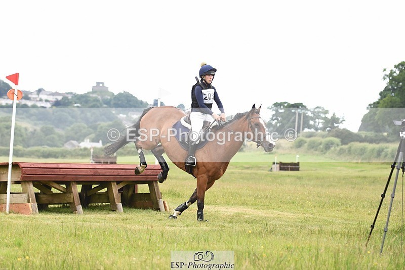 230625-105704-01932 - XC 90cm 9.45 to 11.00