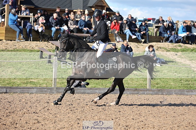 240419A-174000-09920 - Cls 10, 2 Star Big Tour 145cm  Break to End