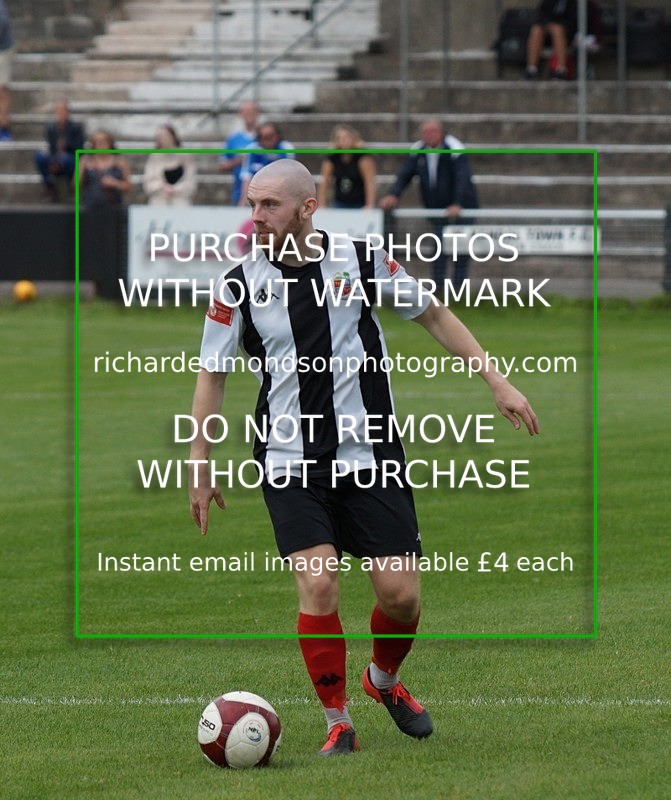 DSC06931 - Kendal Town v Glossop North End