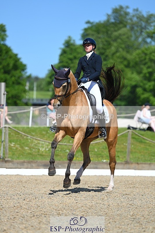 230526-105033-05720 - 464-GRANDE_BY_DESIGN-Emma_Manton-DR