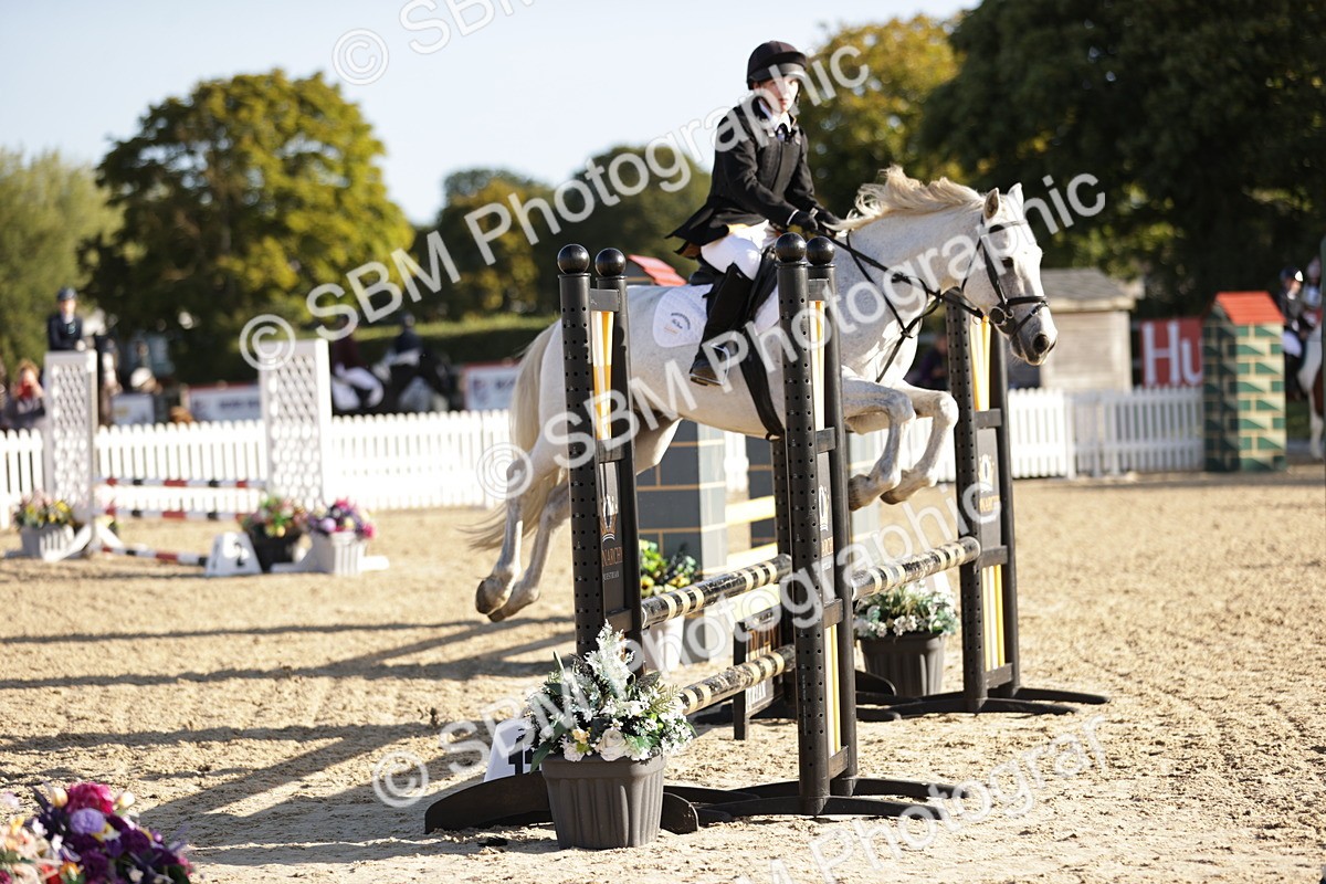 SBM_14834_J32 - Senior 70cm Championship - Michaela Camphell