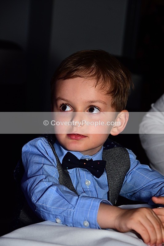 CON-1538 - Toni & Liam