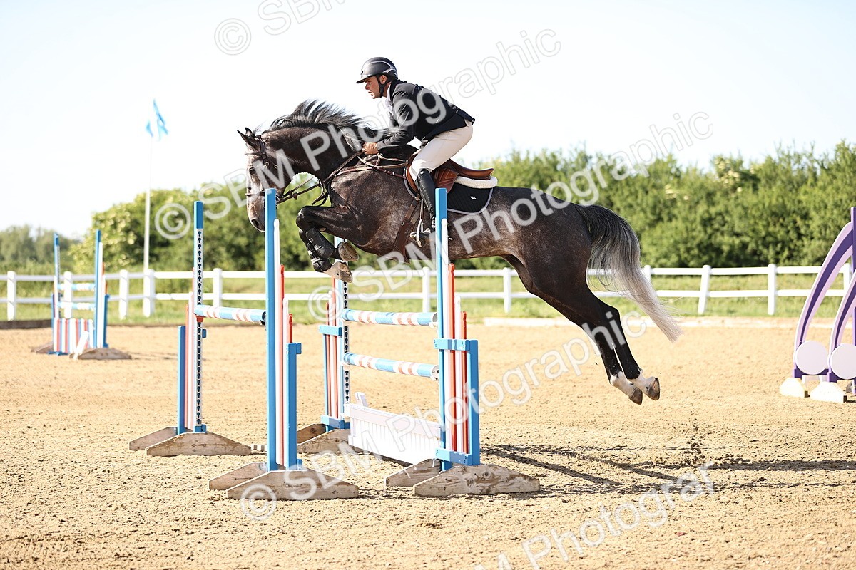 SBM_003144 - Class 5 - Senior Foxhunter - 1.20m