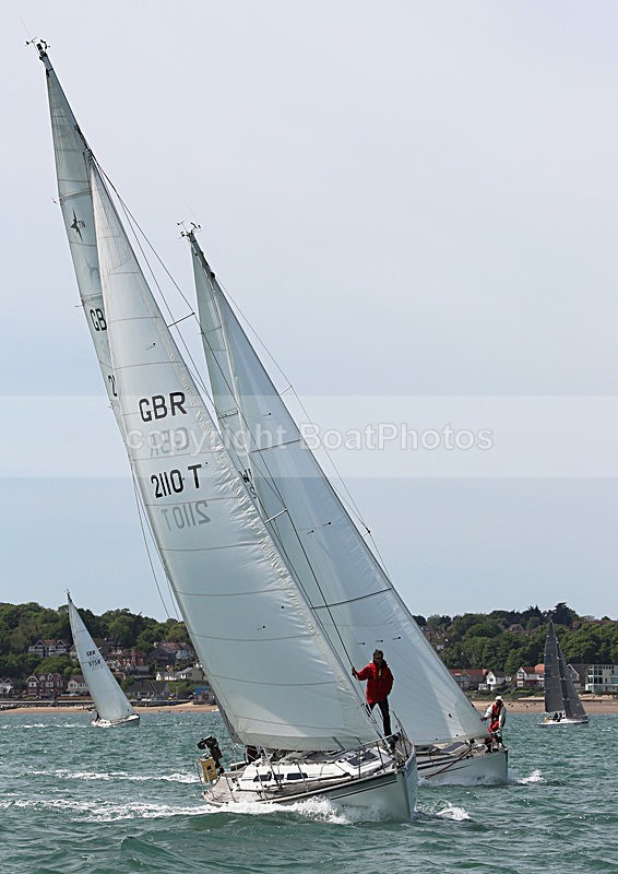 130601 GBR2110T WT7A9493 - ROUND THE ISLAND RACE - 1st June 2013