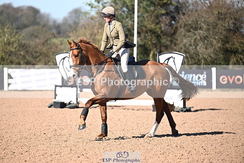 260318B-105348-00188 - Clear Round & Brit Nov 90cm