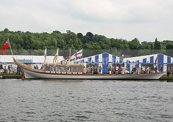 120628 ROYAL BARGE WT7A0146 - HENLEY ROYAL REGATTA Thurs 28th June 2012