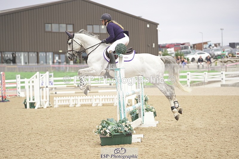 230810A-141334-02644 - Cls 4 1.05m Amateur Quali