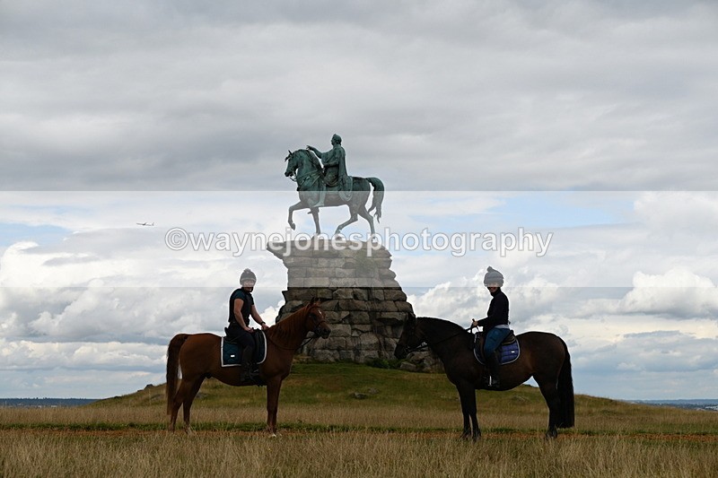 DSC_9359 - Time at Statue 14:33 to 15:10