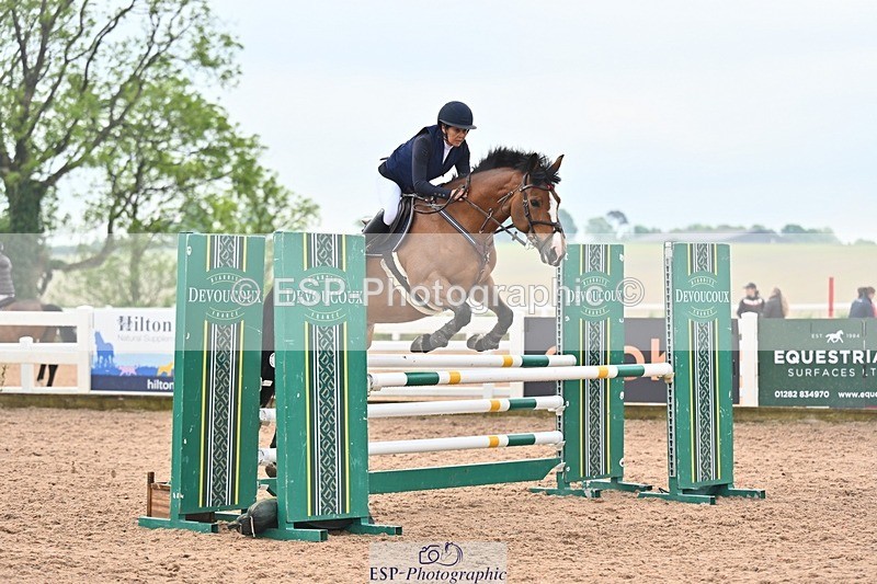 260508-085945-04296 - Cls 17 British Novice and 90cm Open