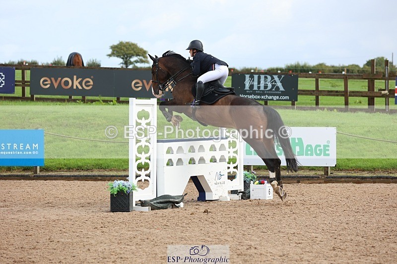 250911-121320-01378 - Cls 3 Snr Foxhunter