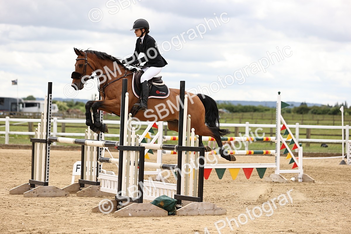 SBM_002740 - Class 10 - Senior Discovery - 1.00m