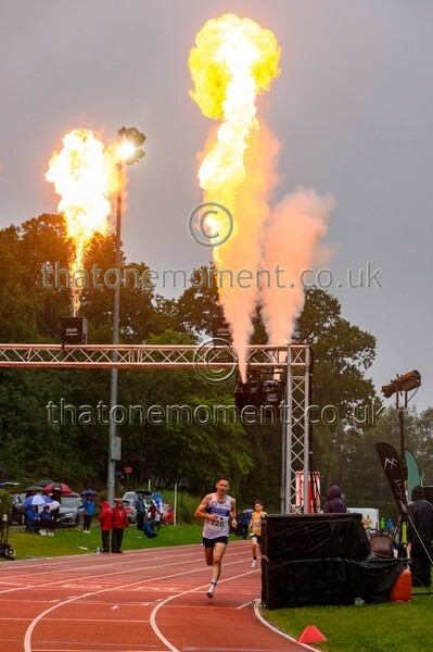 Monument25-918800 - Set Three