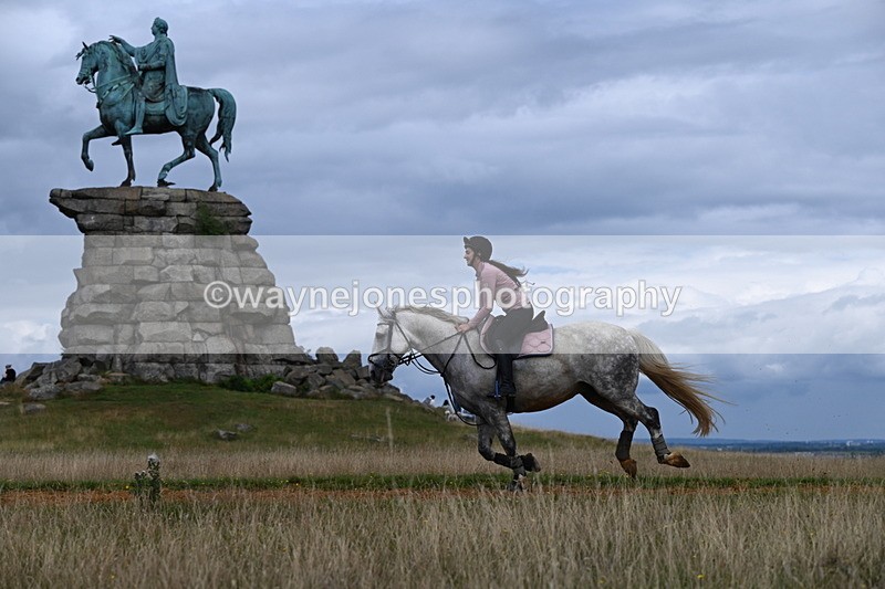 DSC_7778 - Time at Statue 13:16 to 13:52