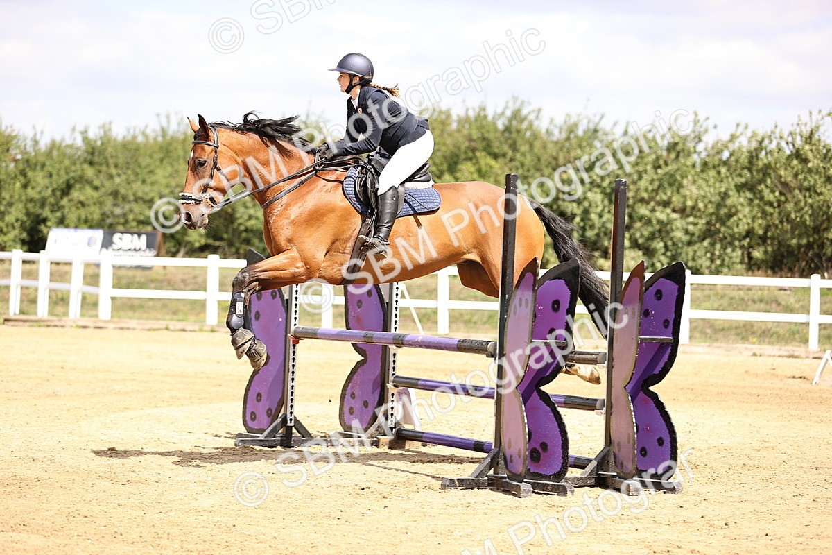 SBM_004105 - Class 3 -  Senior British Novice - 90m Open
