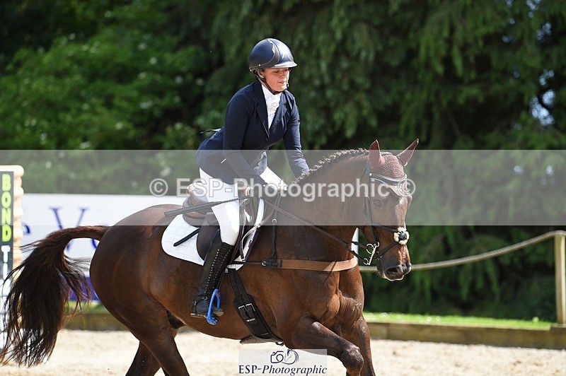 230528-152748-19041 - 169-DHI_HOUDINI-Sophie_Hodgson-SUNTrotUp+SJ